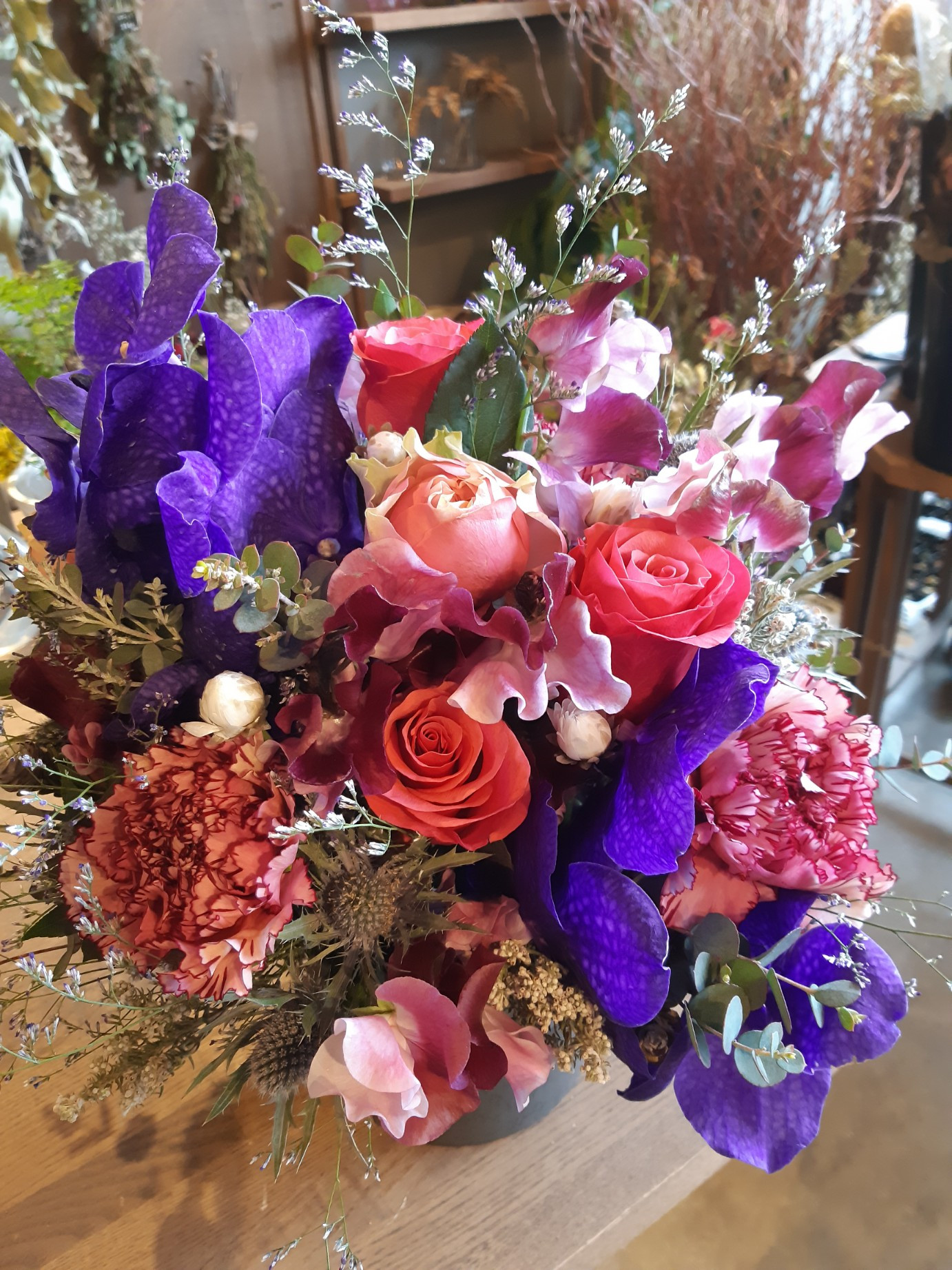 奥さんの誕生日に花を贈るなら旭区の千林大宮にある花屋｜結いはなで
